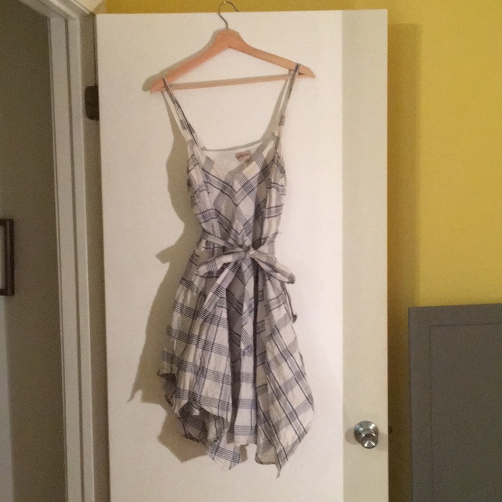 Very cute Anthropologie dress